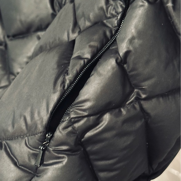 The North Face Women’s Thermoball™ Parka Black Mid-length Medium - Picture 7 of 9